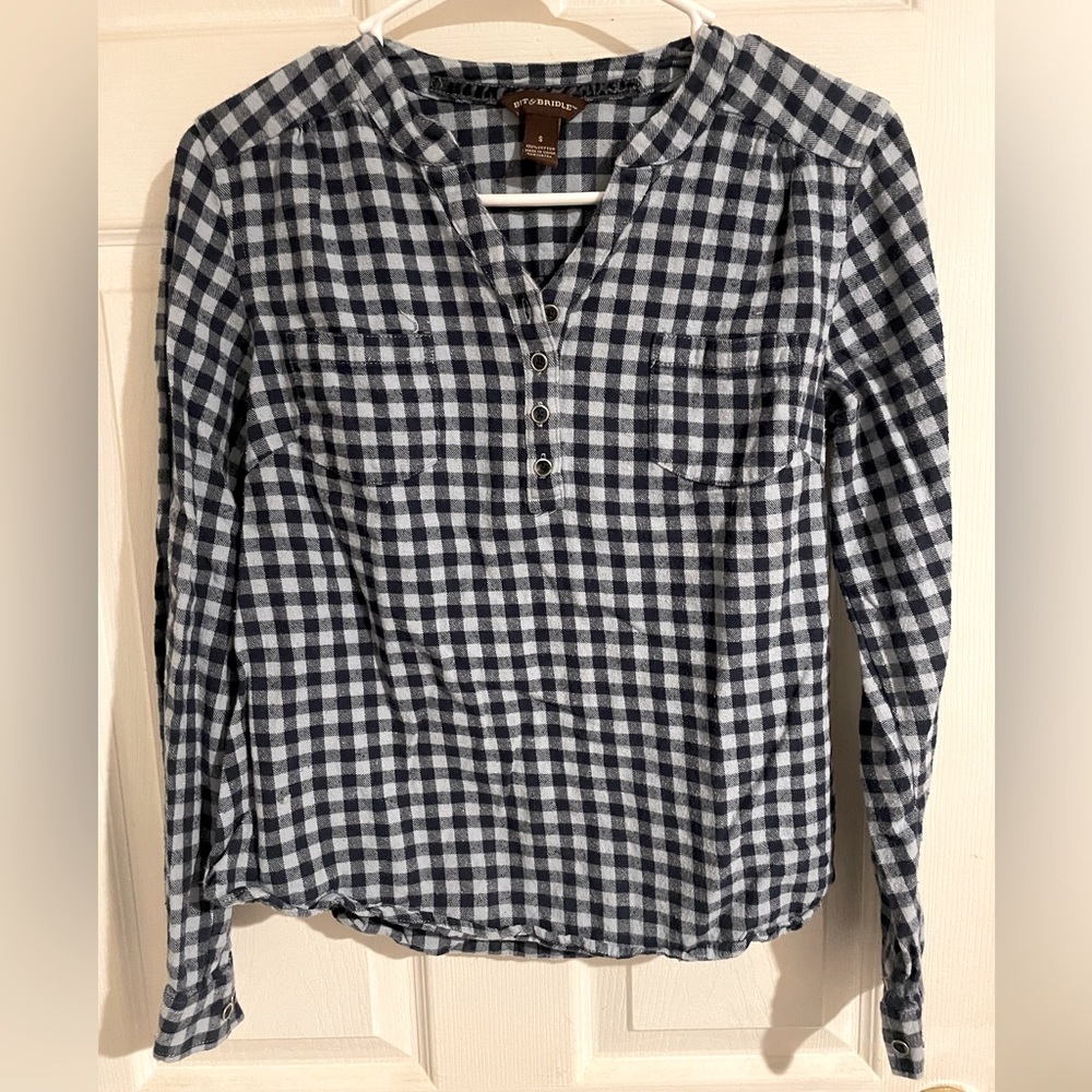 Super cute Bit & Bridle flannel. Size small.